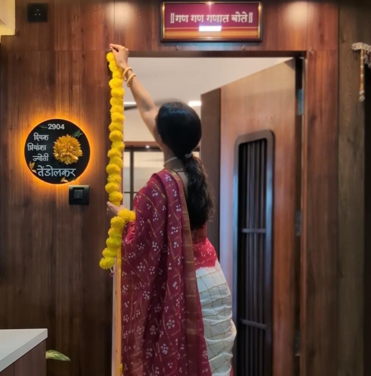 tharala tar mag priyanka tendolkar new home in mumbai at 29th floor