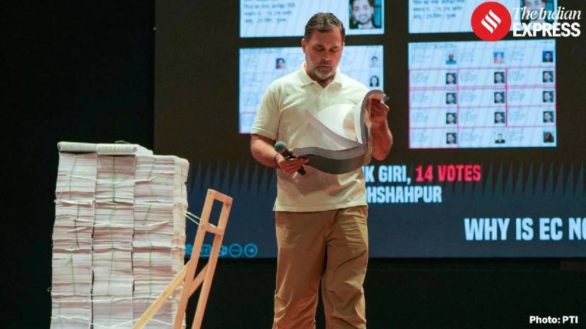 बिहार निवडणुकीच्या पहिल्या टप्प्याचे मतदान होण्याच्या एक दिवस आधी राहुल गांधी यांनी दिल्ली येथे पत्रकार परिषद घेऊन हायड्रोजन बॉम्ब फोडल्याचा दावा केला. हरियाणा फाइल्स या नावाने त्यांनी काही कागदपत्रे सादर केली. ज्यात त्यांनी हरियाणा राज्यात बोगस मतदार असल्याचा दावा केला.