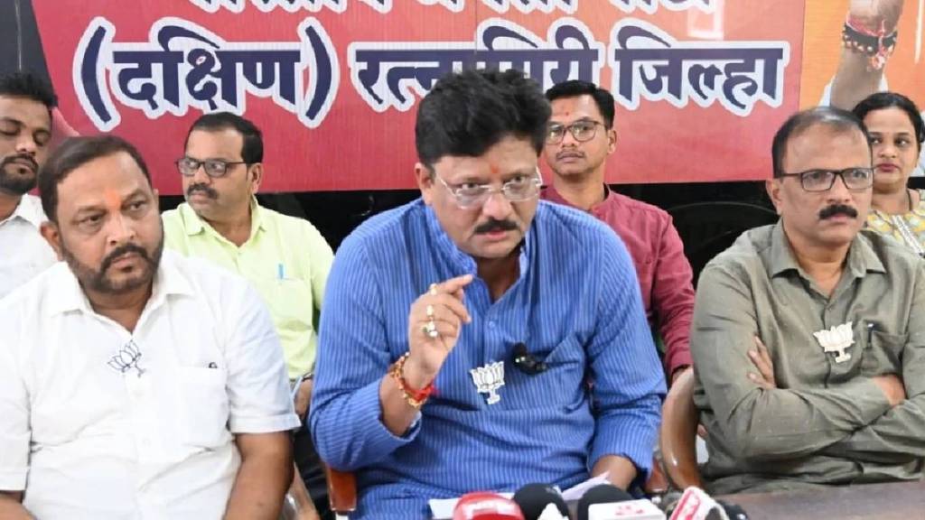 stir in Ratnagiri BJP; resignation of District President Rajesh Sawant stir in Ratnagiri BJP; resignation of District President Rajesh Sawant