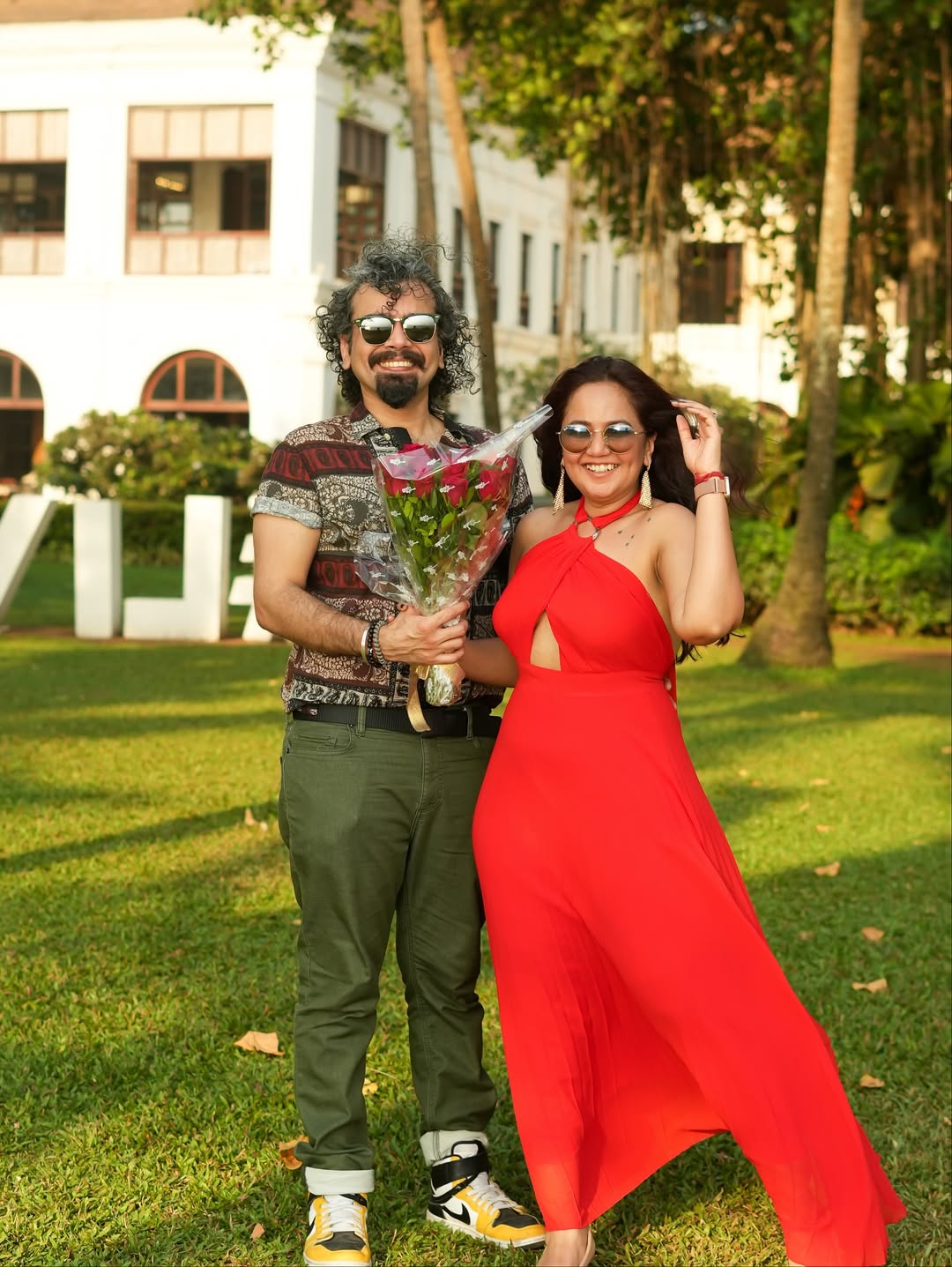 roopal tyagi engagement photos