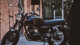 The all-new Royal Enfield Classic 650 shines in golden glory