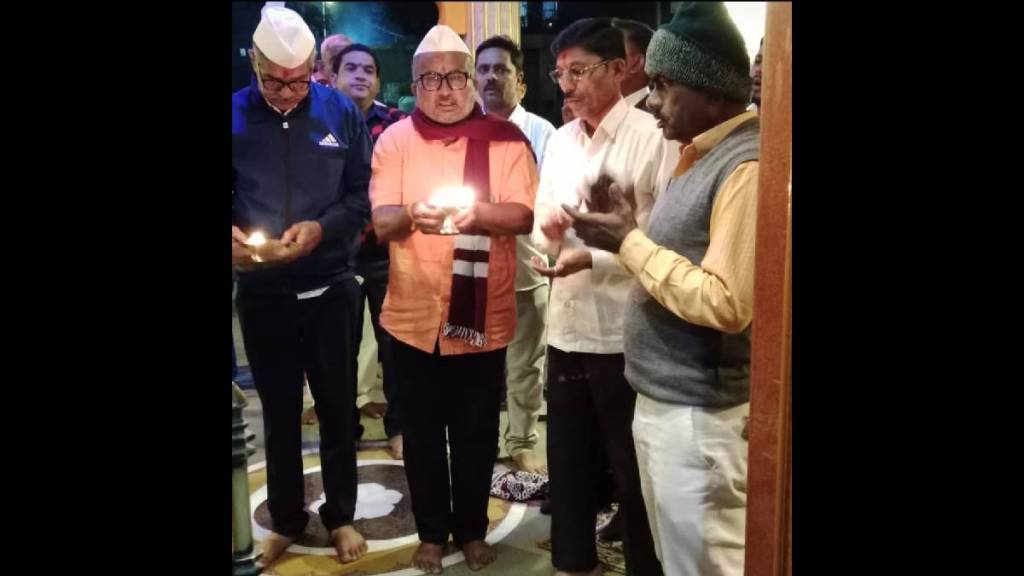 Pooja, Rudrabhishek for the health of Shiv Sena leader Sanjay Raut