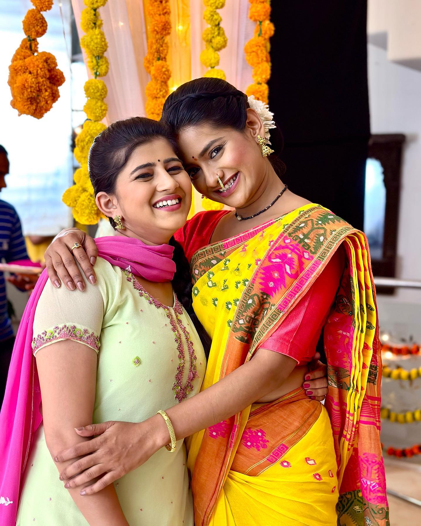 अभिनेत्री सारिका/निहारिका