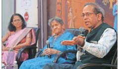 सकल वाचन हाच मन:स्वास्थ्यासाठी उपचार – ज्येष्ठ मानसोपचार तज्ज्ञ डाॅ. शुभा थत्ते, डाॅ. अद्वैत पाध्ये यांचे मत