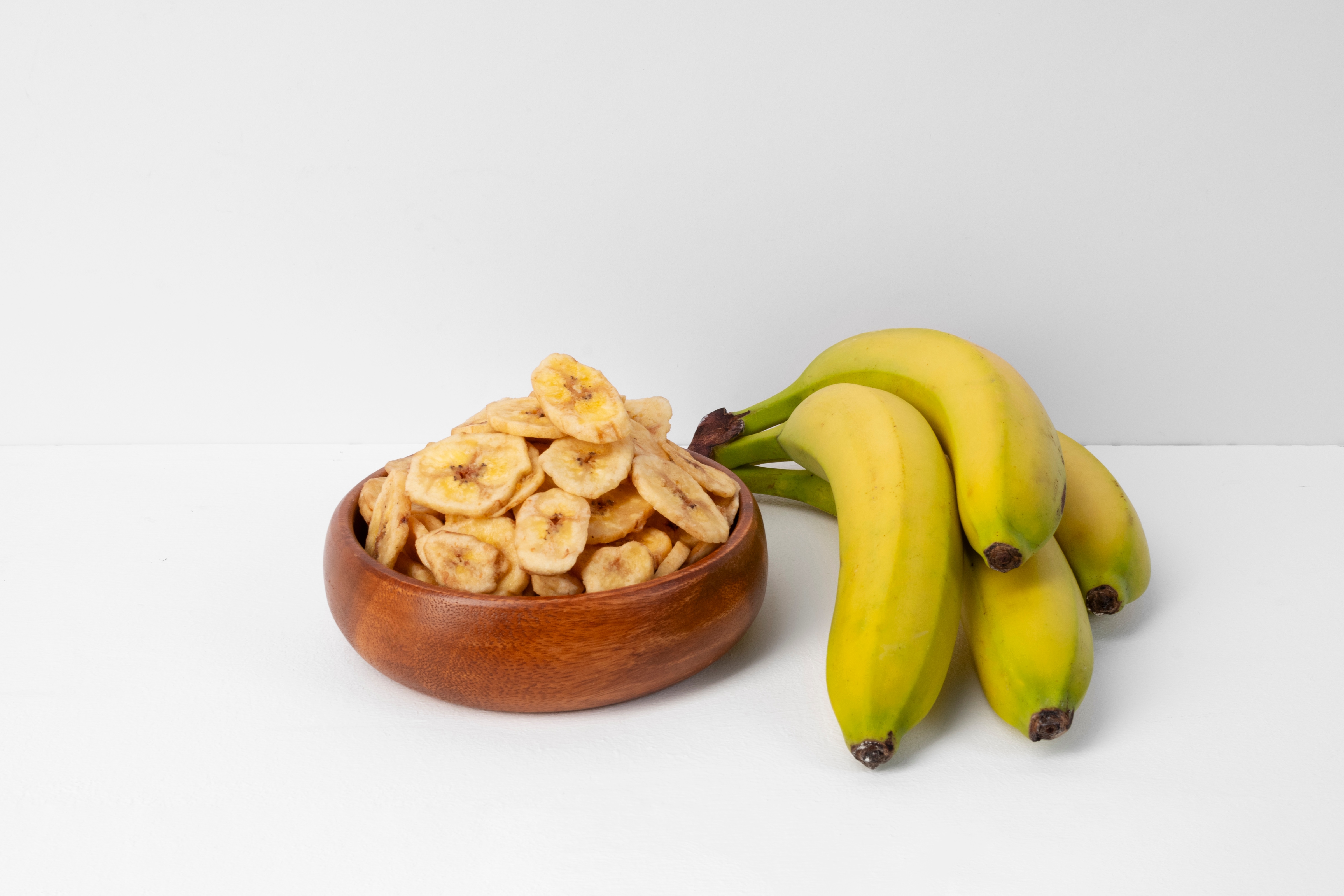 Guava and banana comparison for breakfast.