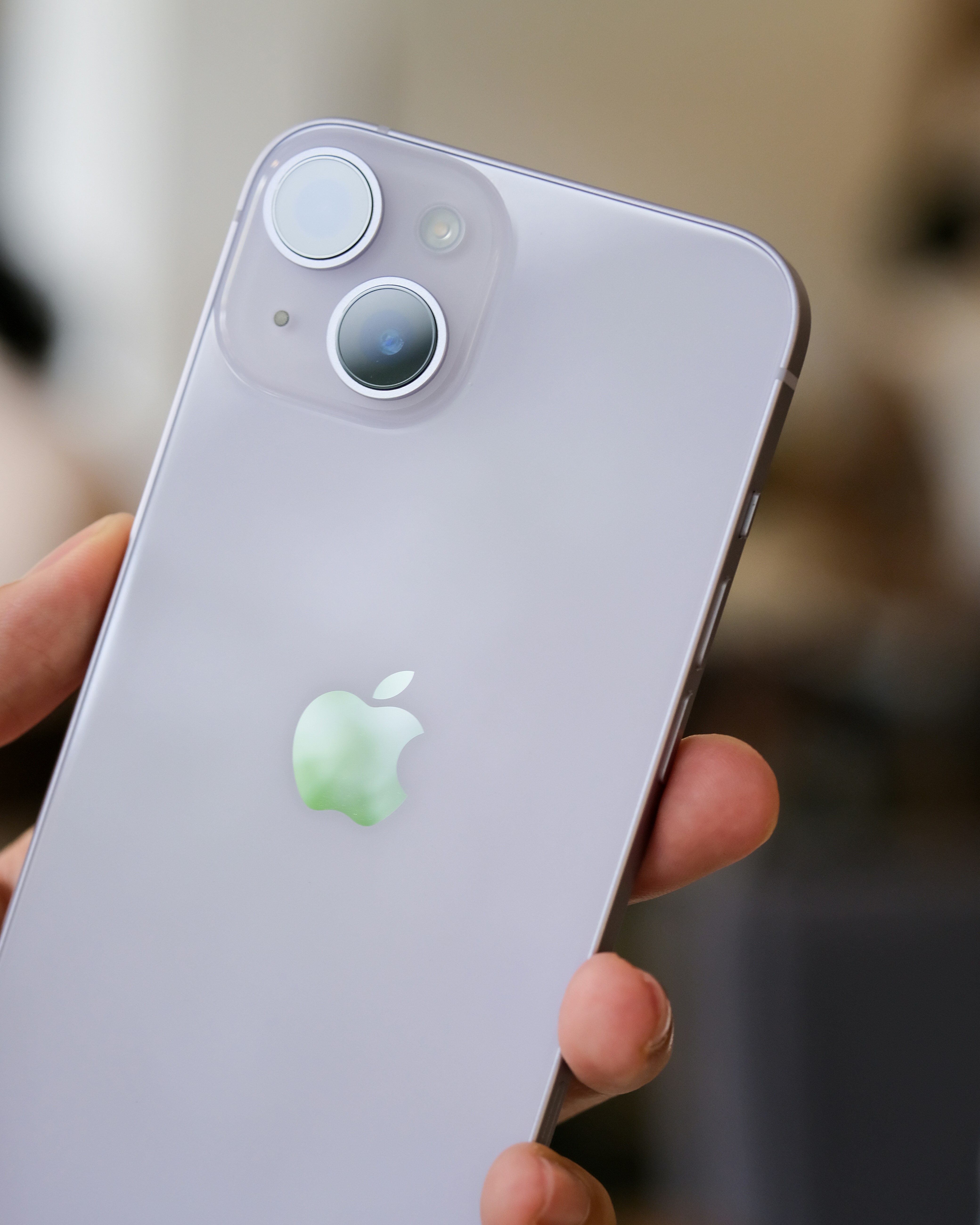 iPhone 14 available on Flipkart with huge discount, bank and exchange offers