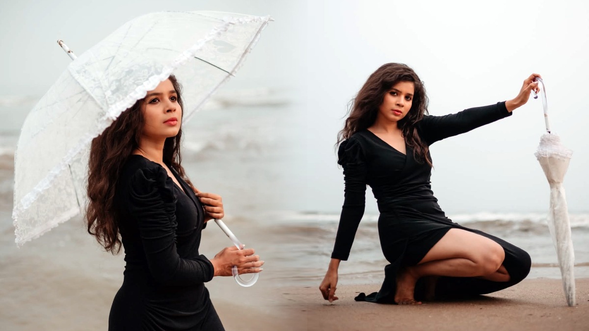 Bhagyashree Milind Beach Photoshoot