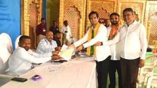 Kolhapur Municipal Election Krushnaraj Dhananjay Mahadik nomination withdrawal news