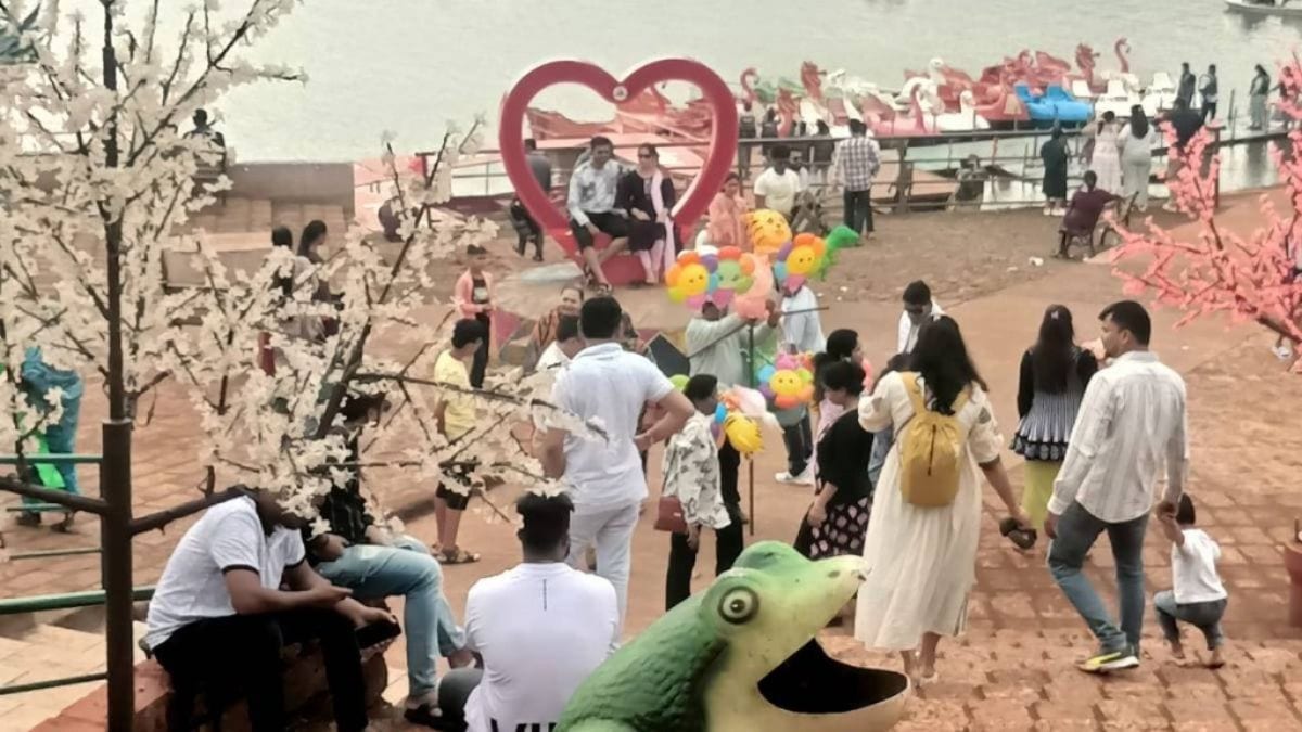 Mahabaleshwar and Panchgani turn housefull as tourists throng hill stations for New Year celebrations