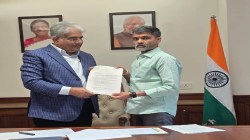 बिबट्या-मानवी संघर्षात केंद्र सरकारच्या हस्तक्षेपाची खासदार लंके यांची मागणी; बिबट्या जनसंख्या नियंत्रण प्रस्तावास मंजुरी द्या