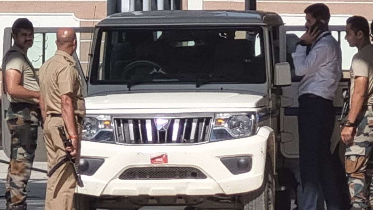 Subhash Thakur Thane Court Hearing Dawood Gangster Samay Chauhan Murder Case MCOCA JJ Hospital Killing Police Custody