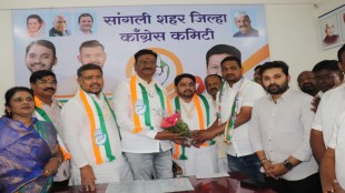 Vishwajeet Kadam Vishal Patil Sangli Municipal Corporation election victory Mahavikas Aghadi Naik oath ceremony