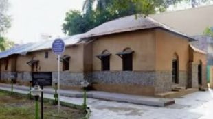 redevelopment-phule-wada-heritage-controversy-pune