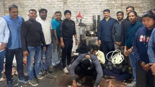 theur-gutkha-factory-raid-one-crore-seized-pune