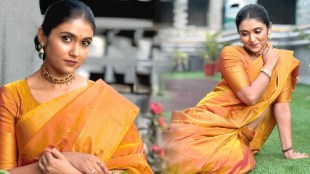 Rinku Rajguru Orange Saree Look