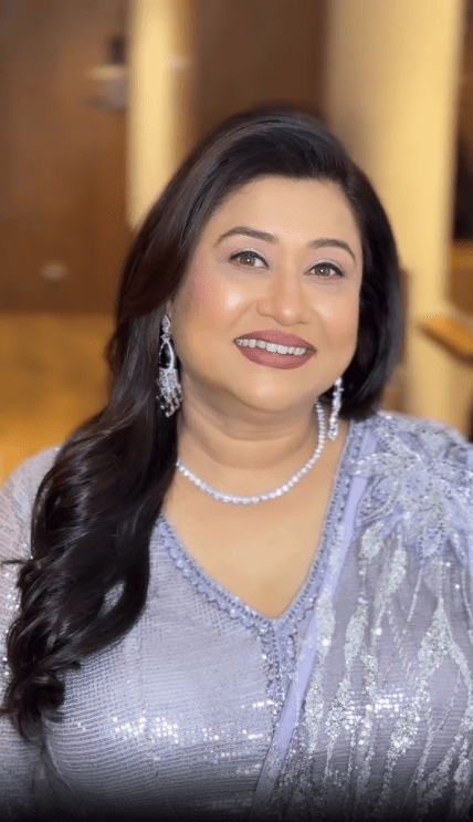 Soham Bandekar Pooja Birari Sangeet Suchitra Bandekar Look
