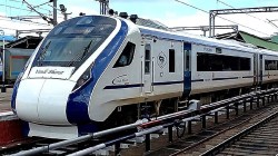 चार वंदे भारत एक्स्प्रेसच्या उद्घाटनासाठी ३.३७ कोटी रुपये खर्च; पंतप्रधान नरेंद्र मोदी यांच्या हस्ते एक्स्प्रेसचे उद्घाटन