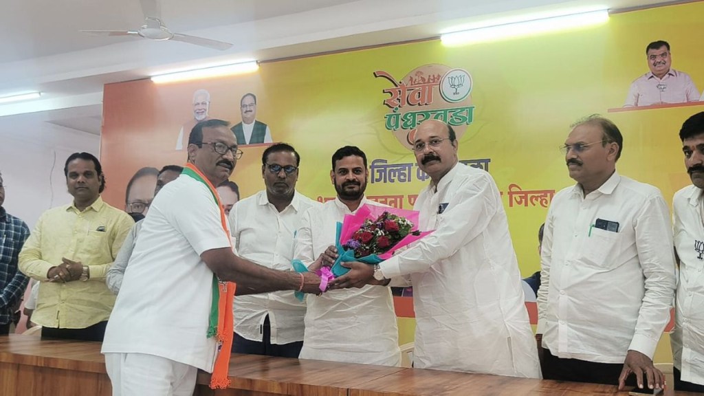 akola-bjp-homecoming-harish-alimchandani-bawankule-role akola-bjp-homecoming-harish-alimchandani-bawankule-role