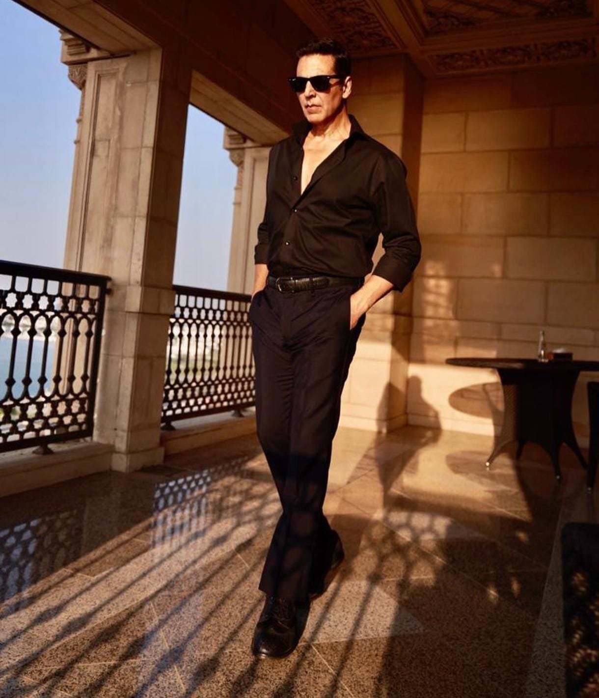 akshay kumar diet plan eat dinner early and fasting on every monday