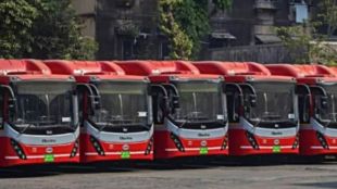 best-disabled-friendly-buses-wheelchair-lift-issue-mumbai