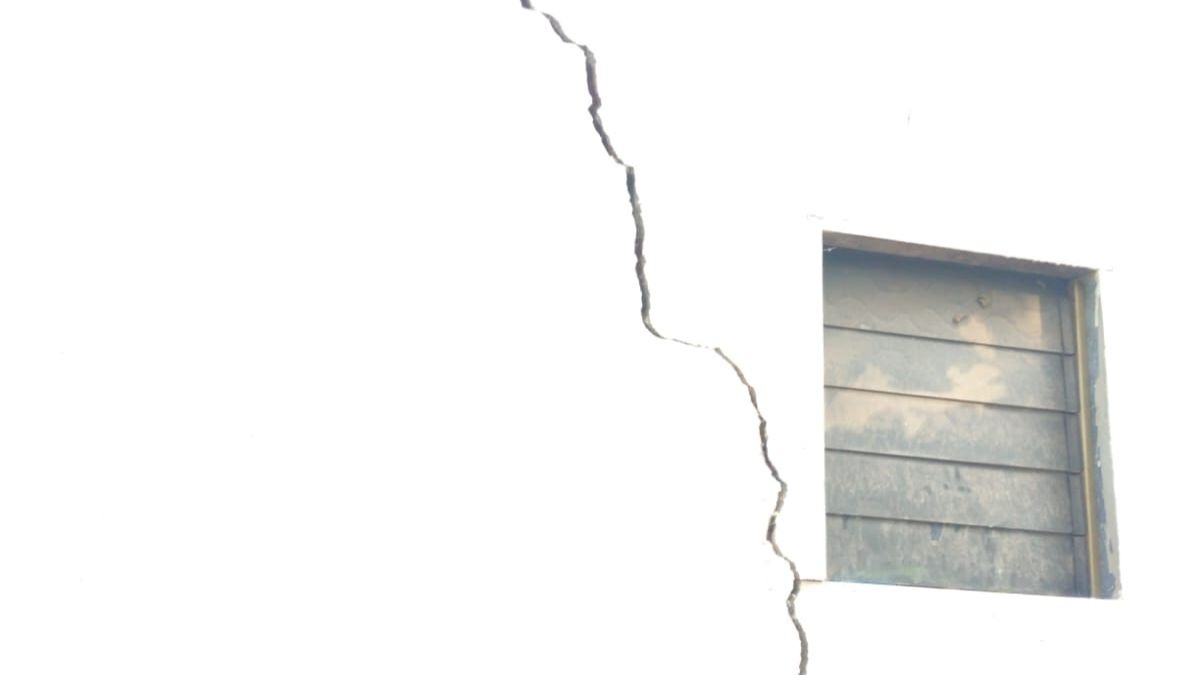 bullet train tunnel blasting damages 500 houses in palghar