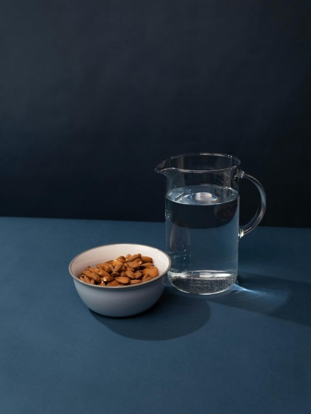 Almonds health benefits