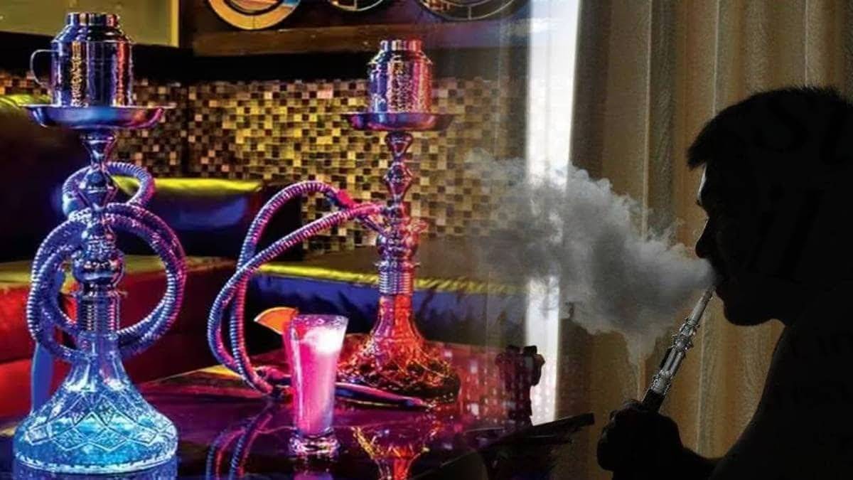 police raid Hookah parlor in Vimannagar