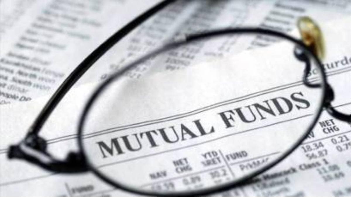 How to manage mutual fund portfolio guide suggests five to ten funds for better returns