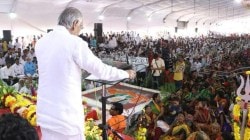 Shivraj Patil Chakurkar : &#8220;केंद्रीय पातळीवरील नेत्याचे आध्यात्मिक विचार ऐकण्यासाठी गर्दी&#8221;, परळीकरांकडून चाकूरकर यांच्या आठवणी