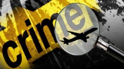 धक्कादायक विमान प्रवासी संगणक अभियंत्याकडे गांजा सापडला