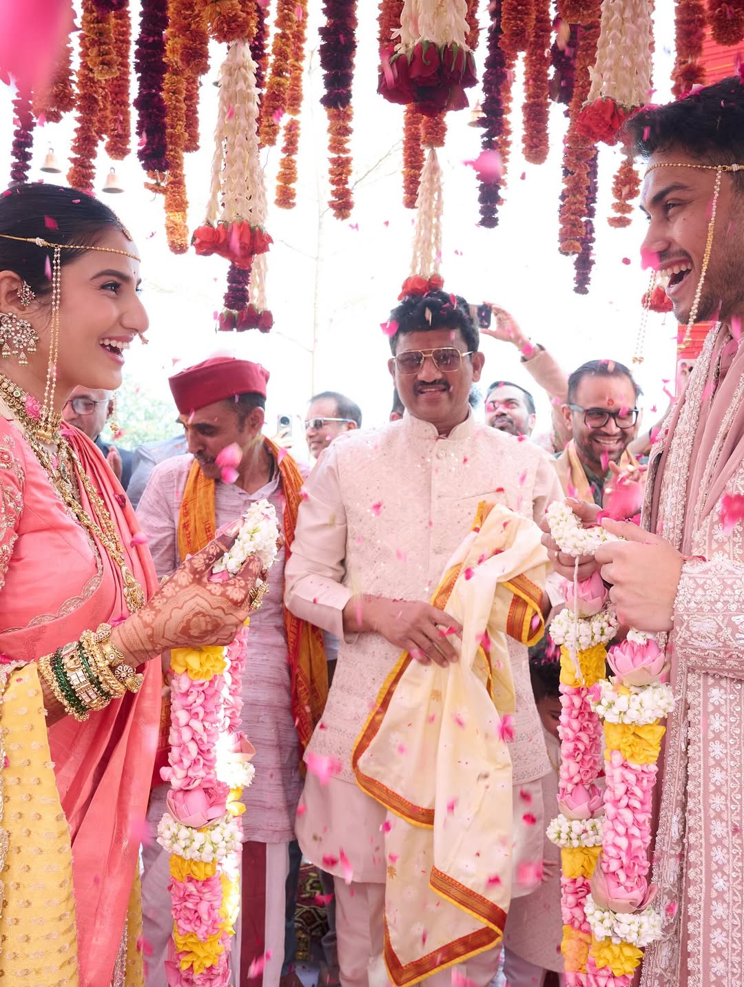 soham bandekar is producer of leading show tharala tar mag star pravah