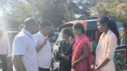 पती आपल्यासह मुलींचा सांभाळ करीत नाही, हतबल पत्नीचा थेट आत्मदहनाचा इशारा; पोलिसांनी वेळीच…