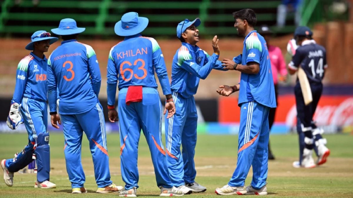 U19 WC फायनल: हारेत तिरंगा डौलाने फडकला! सेनाचा धुव्वा उडवत भारतीय शिलेदारांनी सहाव्यांदा चक्रावली अंडर-१९ वर्ल्डकपची ट्रॉफी