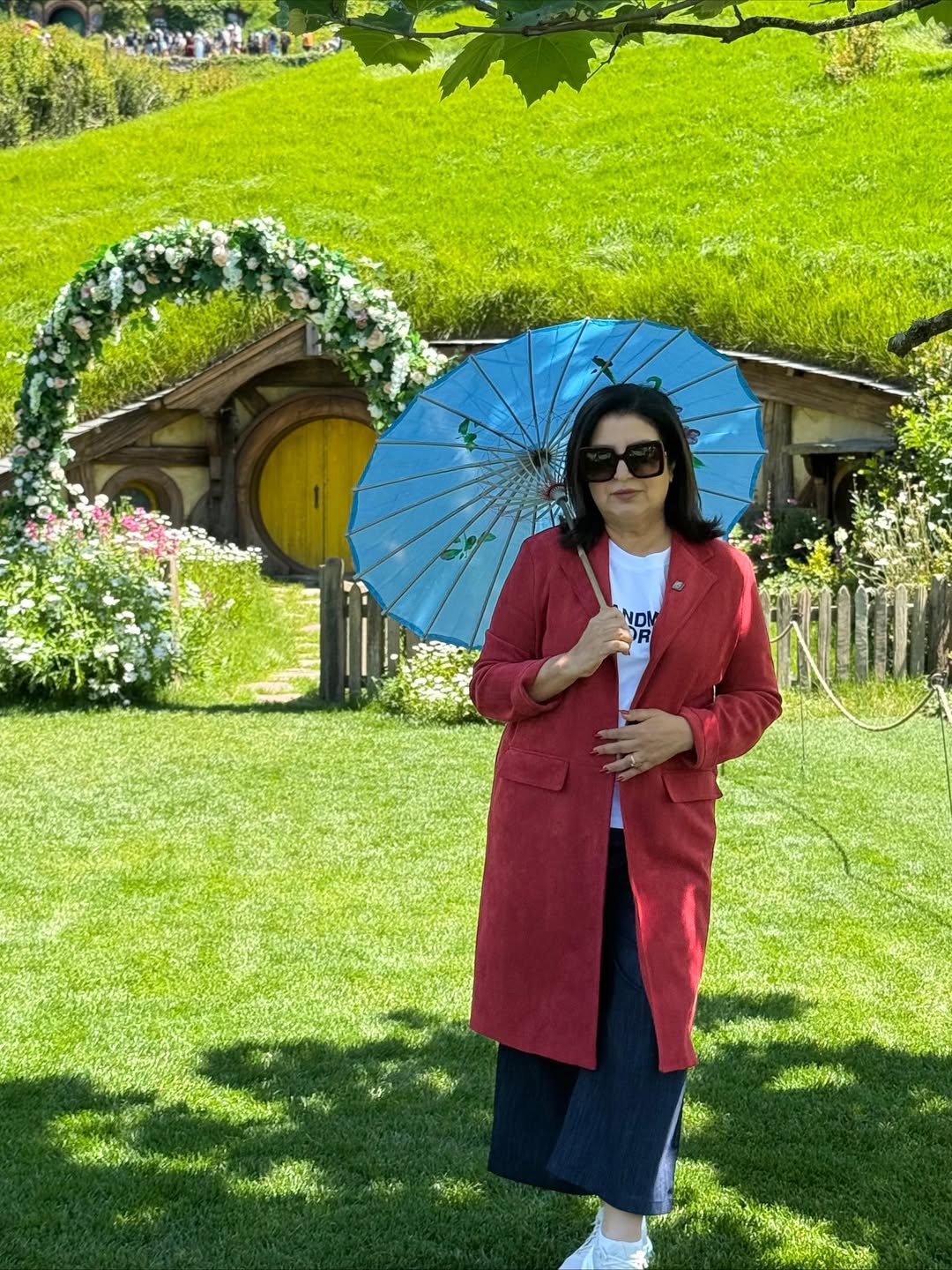 Farah Khan visits Pranit More’s home for a cooking vlog