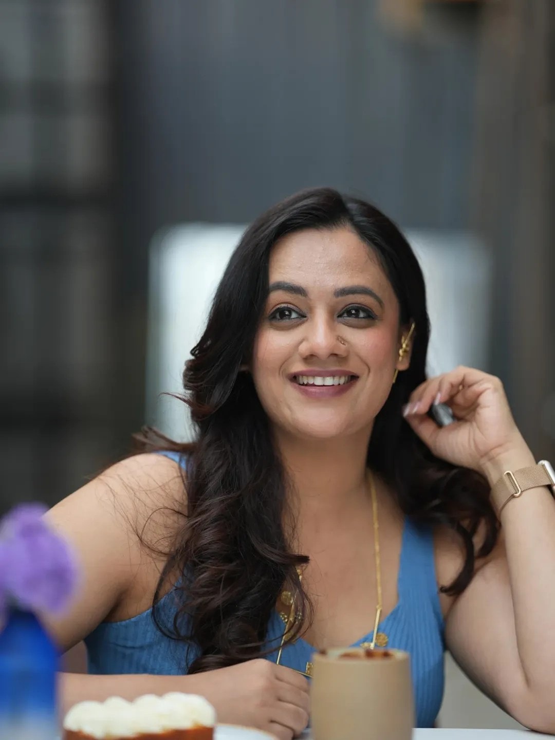 Spruha Joshi new haircut photos
