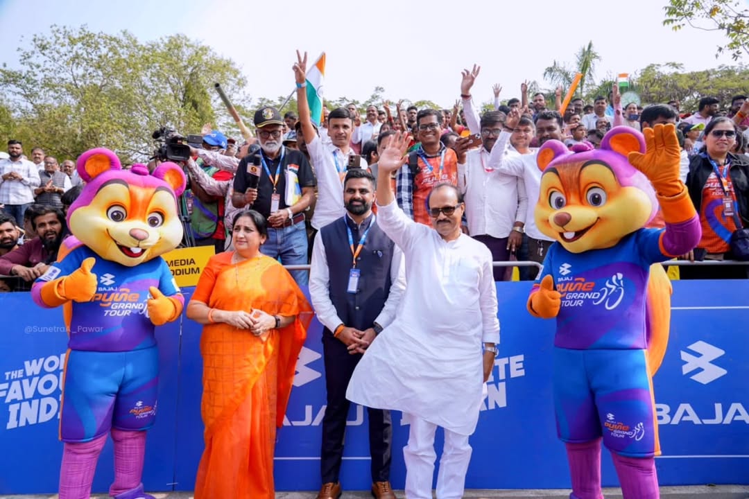  Sunetra ajit Pawar political journey First woman Deputy Chief Minister of Maharashtra