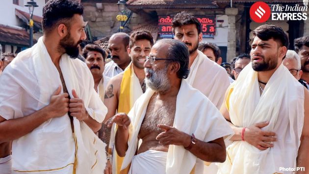 Indian cricket team Sree Padmanabhaswamy Temple visit