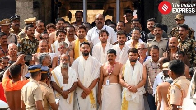 Indian cricket team Sree Padmanabhaswamy Temple visit