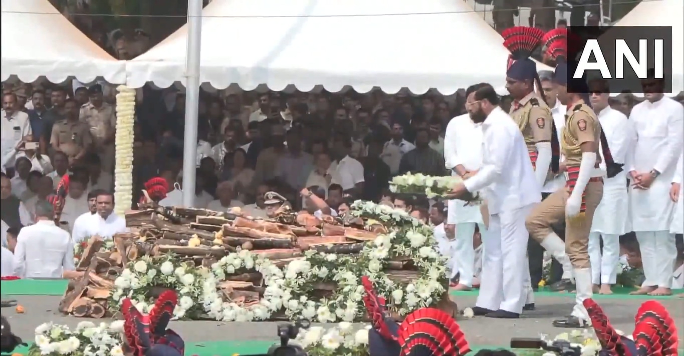 Ajit Pawar Funeral Last Rites Photos