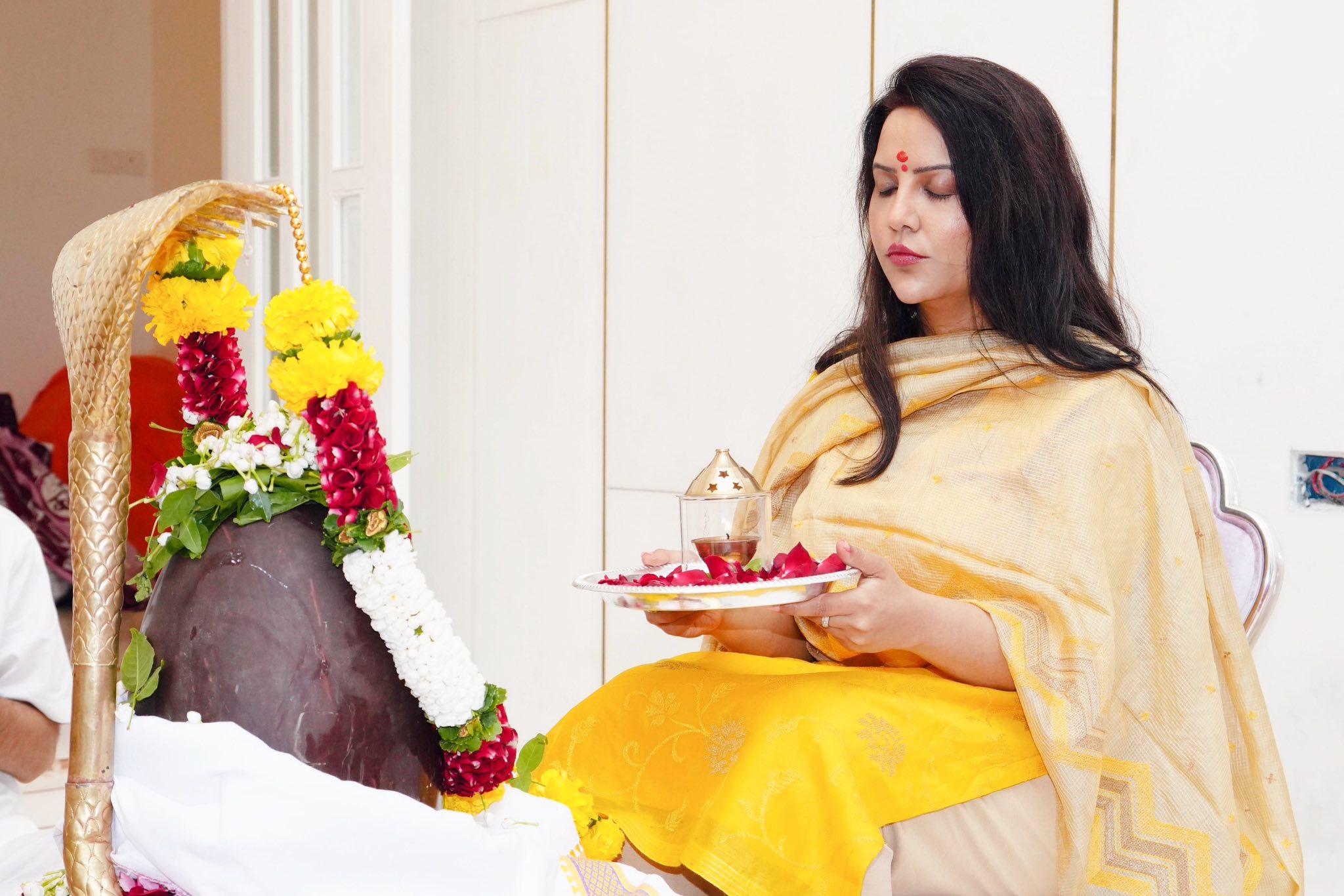 Amruta Fadnavis At Maa Kamakhya Temple Guwahati Assam