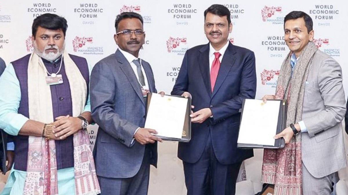 CM Devendra Fadnavis at Davos with lodha developers mou