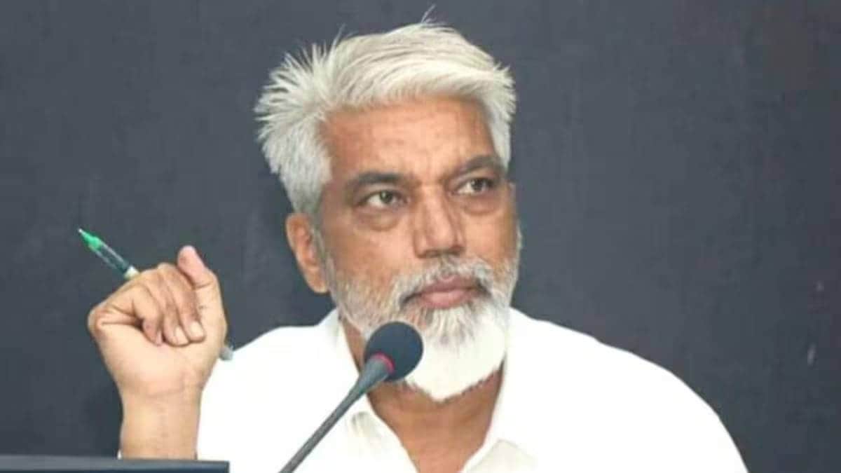 Dada Bhuse, RTE Pending Reimbursement, School Education Department Maharashtra, 2200 Crore RTE Fund