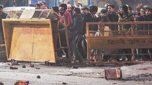 Delhi anti encroachment drive violence Ramlila Maidan Faiz-e-Ilahi mosque clashes