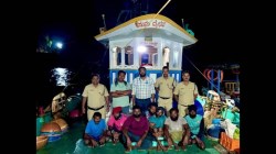 ​देवगड सागरी हद्दीत कर्नाटकची नौका जप्त; मत्स्यव्यवसाय विभागाची धडक कारवाई