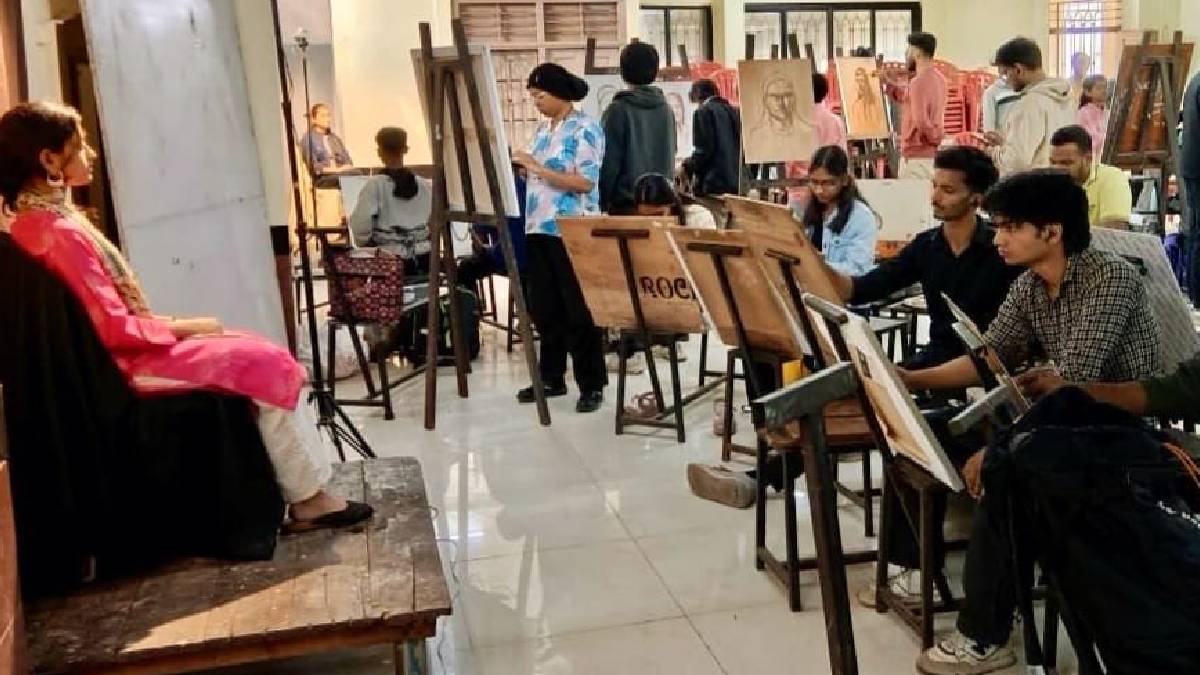 Drawing Competition Nashik Kalaniketan banks of the Godavari River