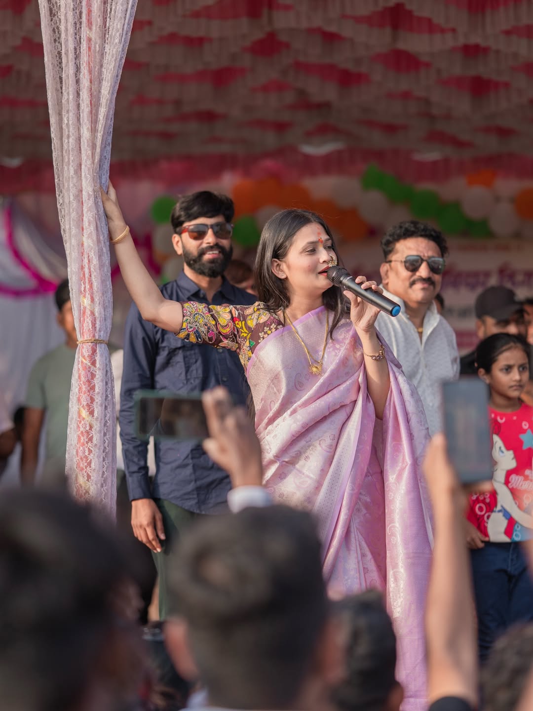 Gautami Patil Pink Saree Nath Look