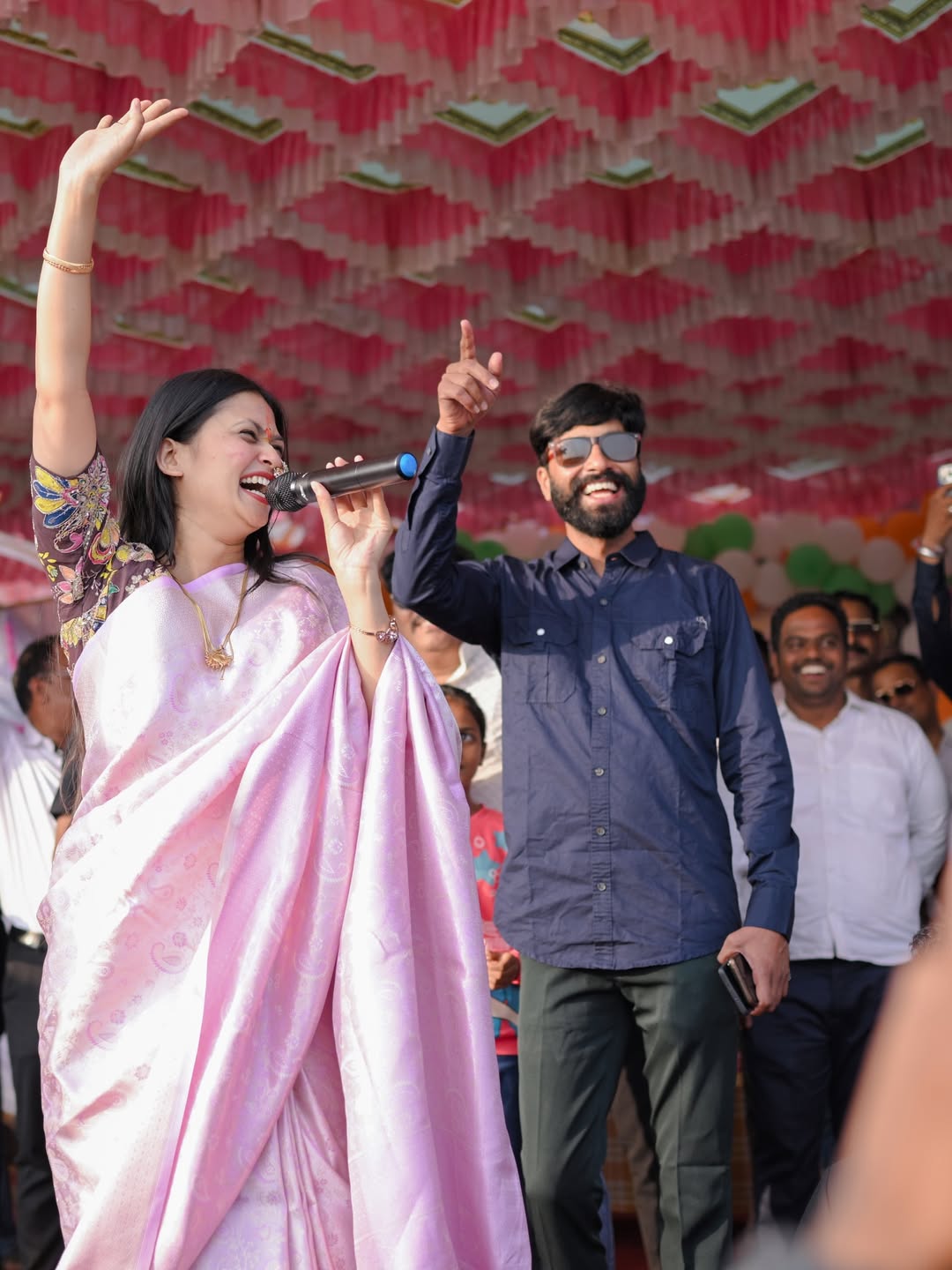 Gautami Patil Pink Saree Nath Look