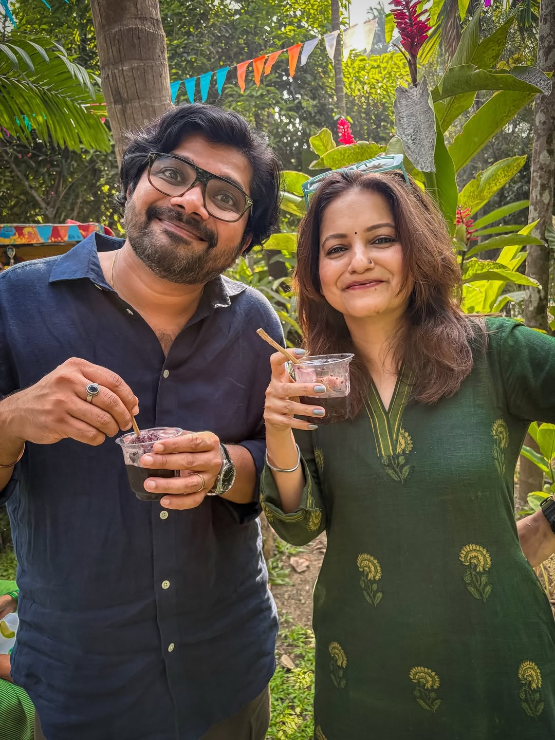 Hemant Dhome Kadambari Kadam Movie