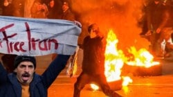 इराणमध्ये अराजक! २ हजारांहून अधिक लोकांचा मृत्यू, सरकारने पहिल्यांदाच स्वीकारलं वास्तव