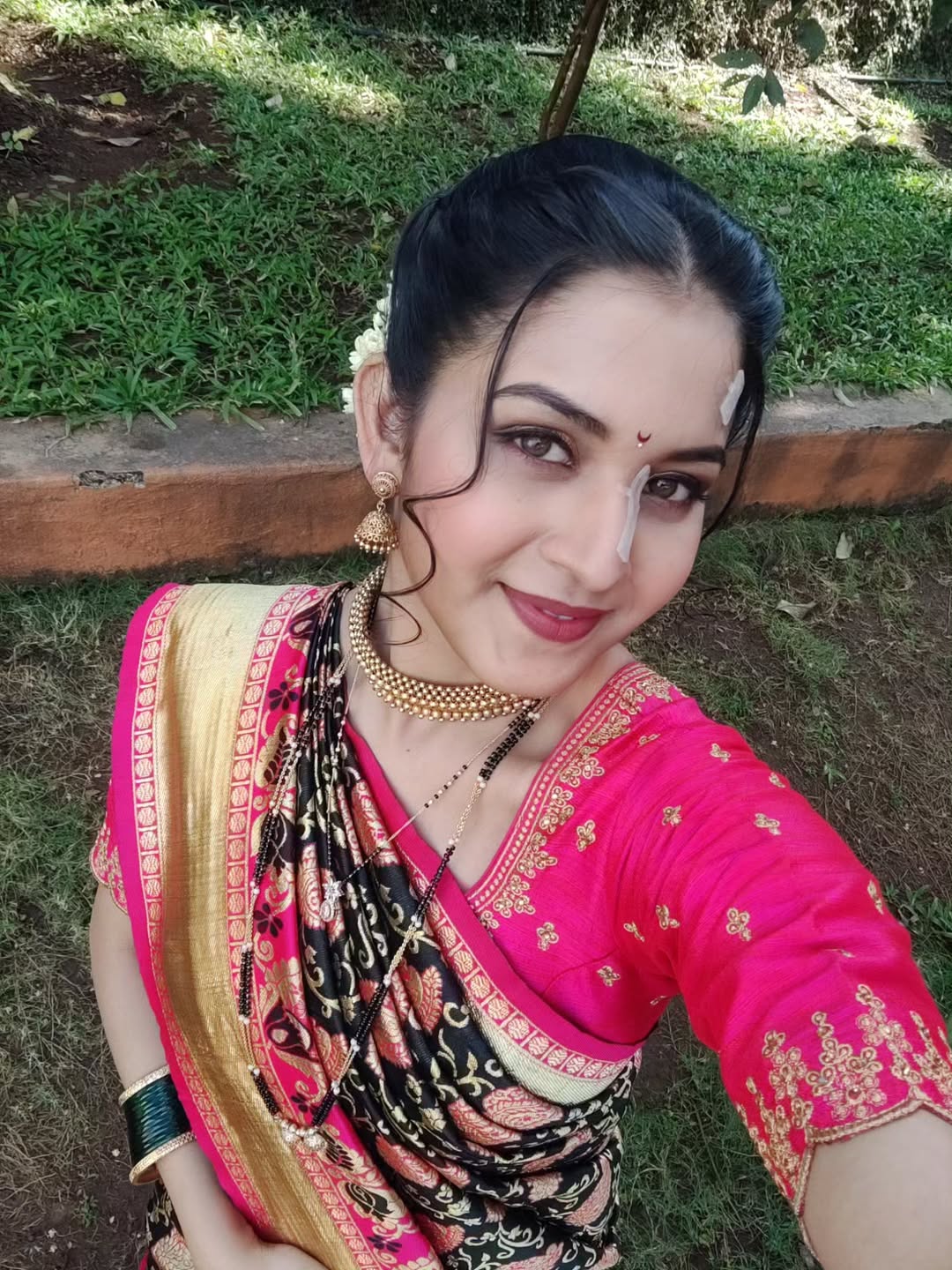 Mahima Mhatre Makar Sankranti 2026